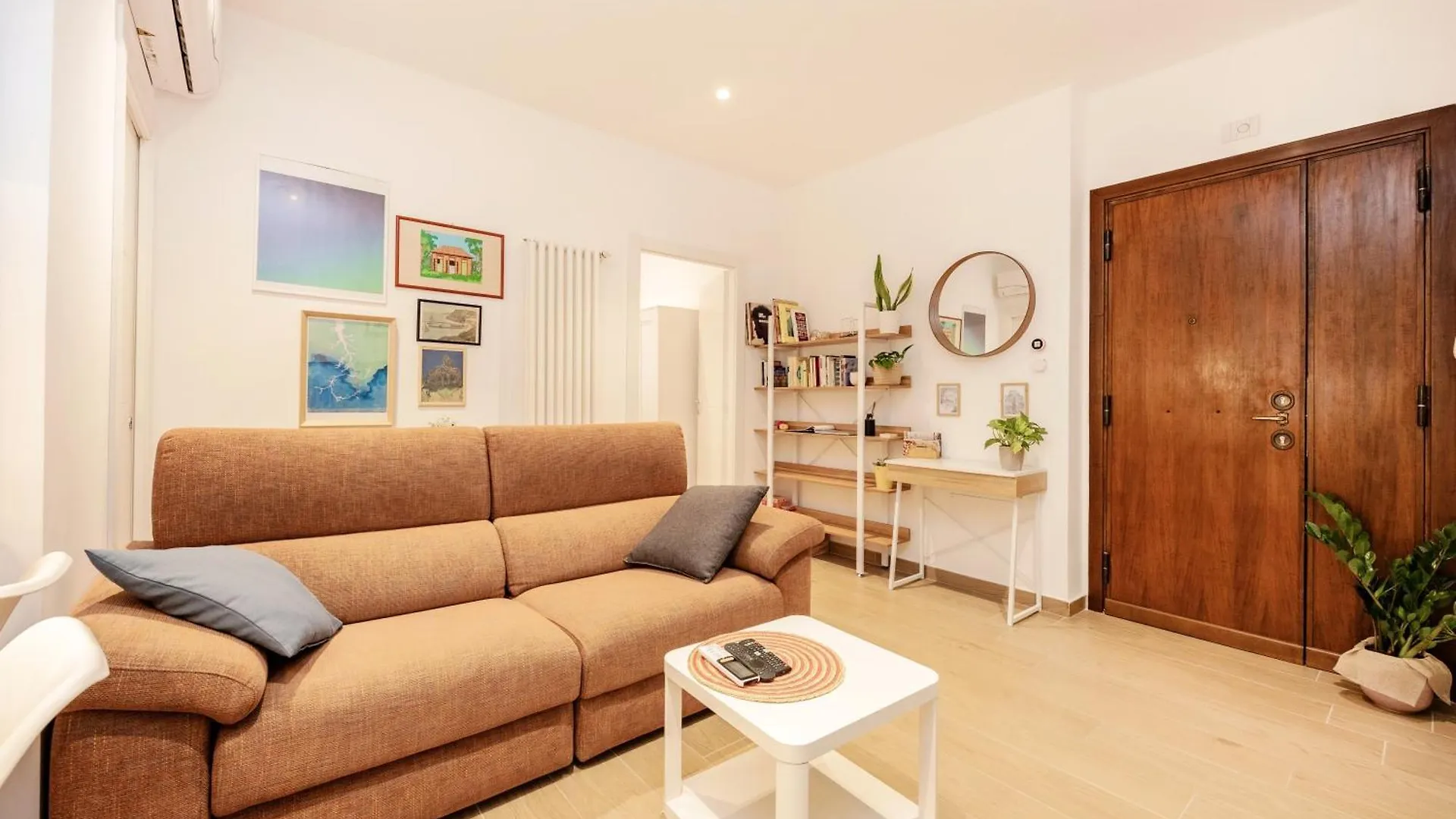 Luminosa Camera Con Bagno Privato Interno - Vicina Alla Metro Rome Homestay